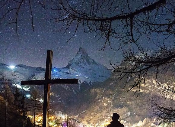 Understanding the Bible Understanding the Bible